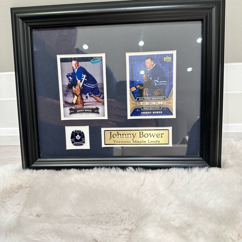 NHL Black Framed Toronto Maple Leafs memorabilia Display Jonny Bower hockey card